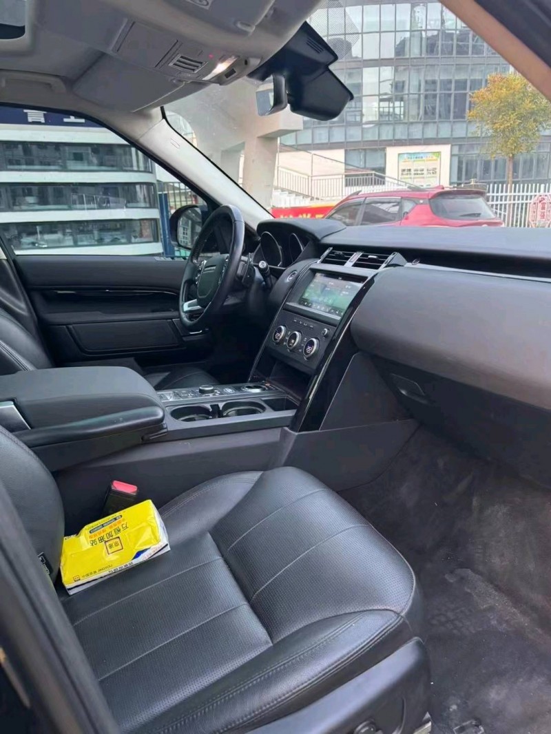 广州21年路虎发现6