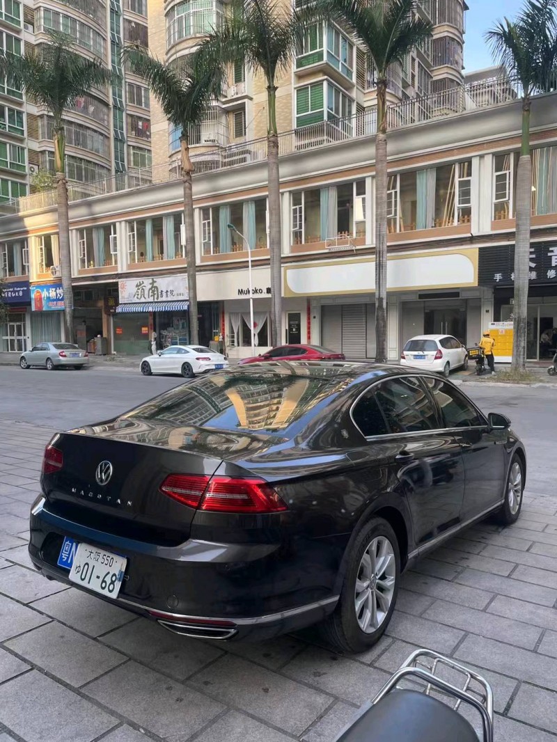 广州17年大众迈腾5