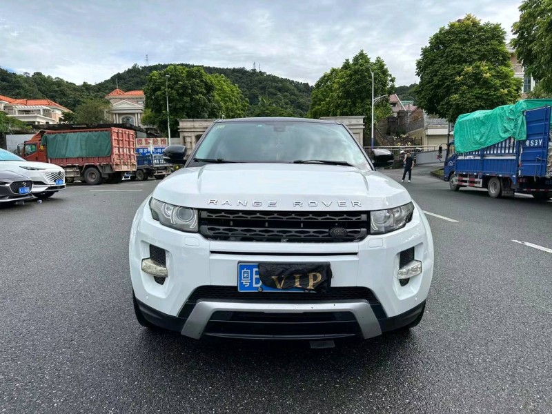 广州13年路虎极光1