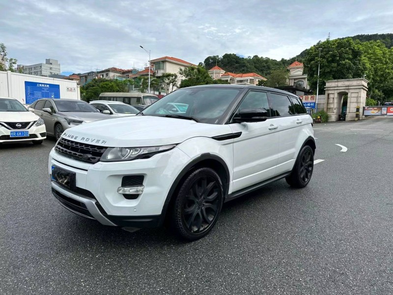 广州13年路虎极光3