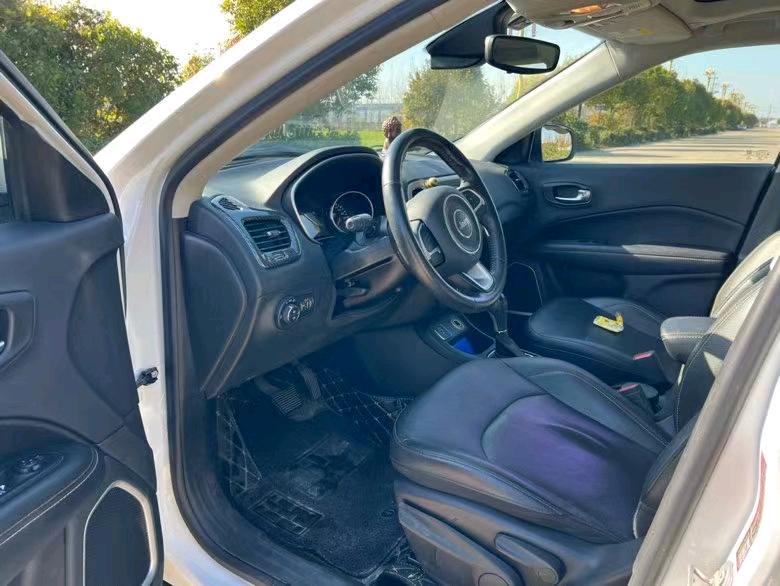 盐城17年Jeep指南者6