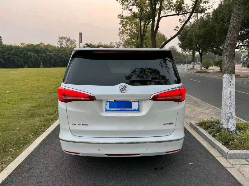 嘉兴20年别克GL83