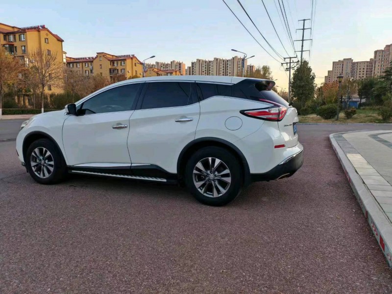 邯郸17年日产楼兰3