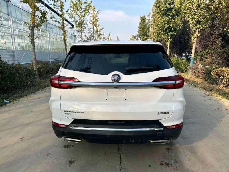 东营21年别克昂科旗5