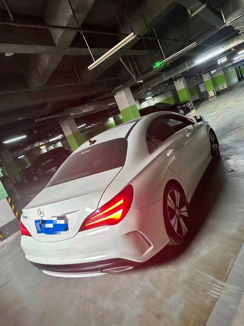 成都16年奔驰CLA5