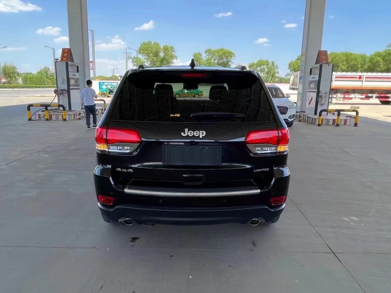 榆林14年Jeep大切诺基9