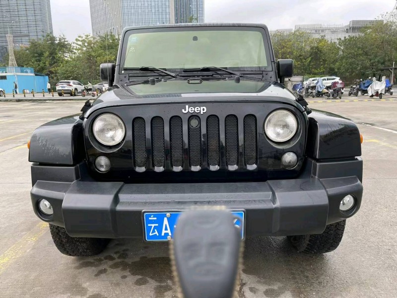 广州17年Jeep牧马人1