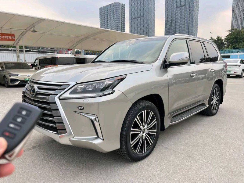 广州22年雷克萨斯LX2