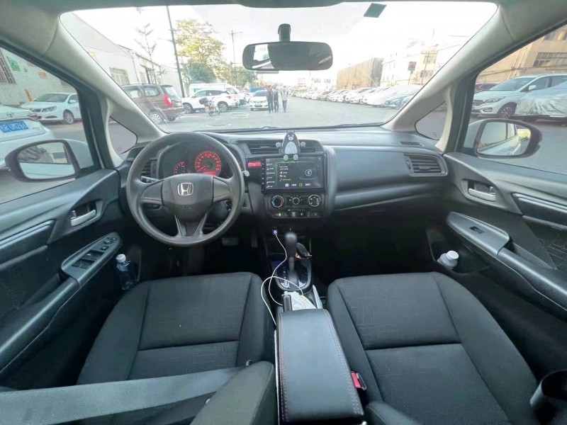 珠海16年本田飞度4