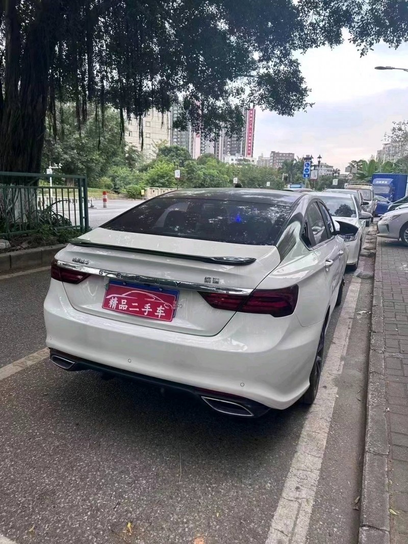 深圳22年吉利缤瑞7