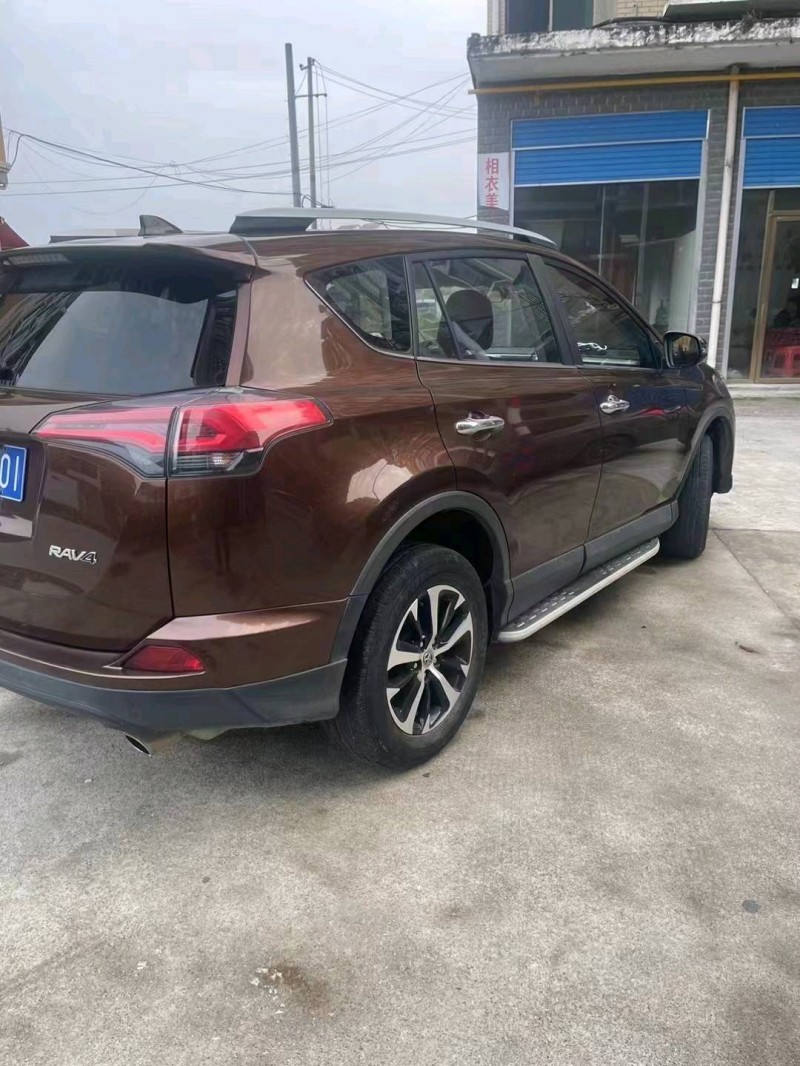 衡阳17年丰田RAV4荣放5
