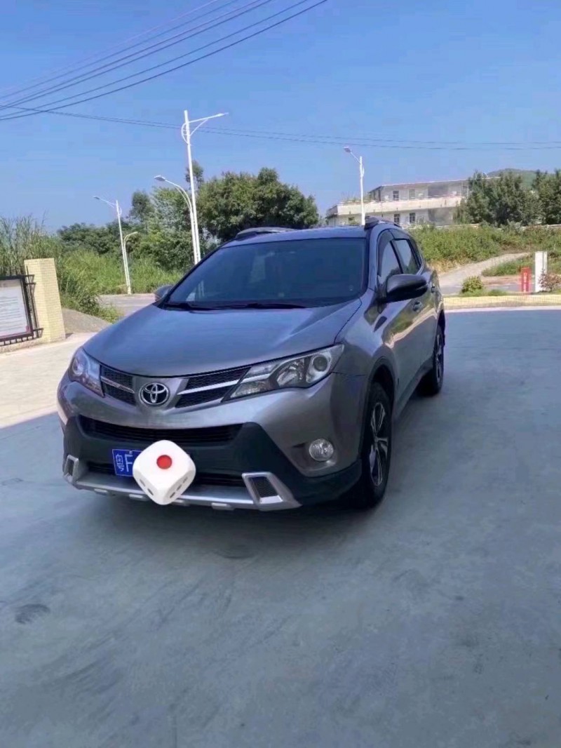 珠海16年丰田RAV4荣放1