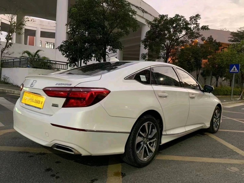 珠海19年本田英诗派4