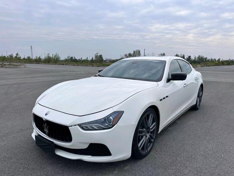 盐城15年玛莎拉蒂Ghibli2
