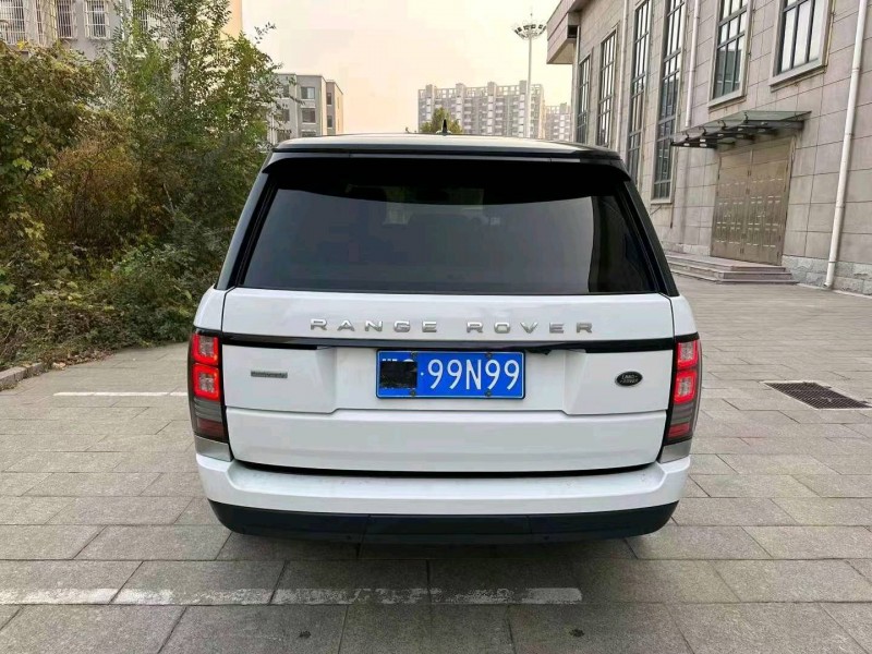 枣庄17年路虎揽胜5