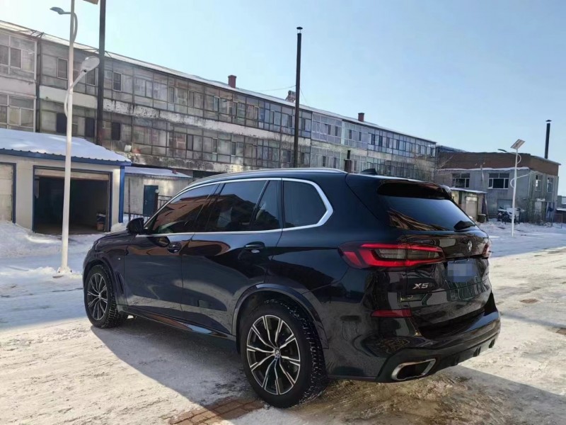 济宁20年宝马X53