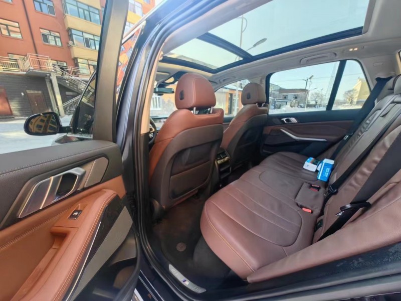 济宁20年宝马X56