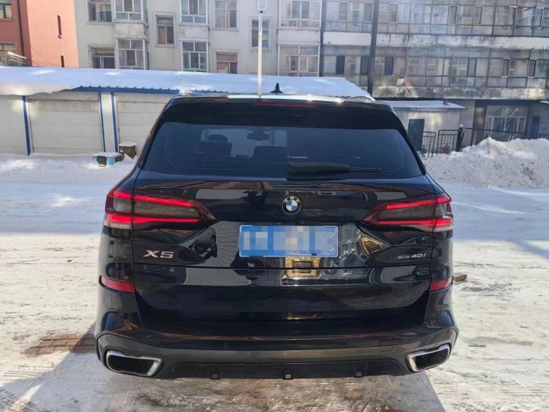 济宁20年宝马X59