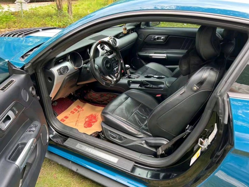 广州15年福特野马6