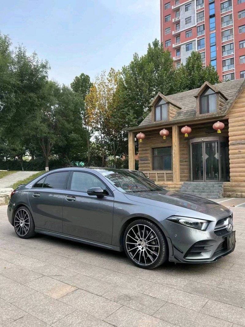 邢台21年奔驰A3