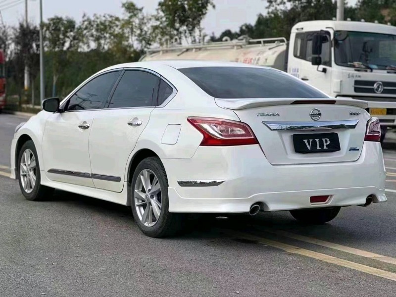 咸陽15年日產天籟7