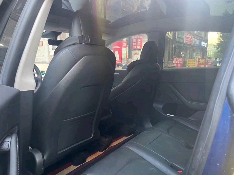 重慶21年特斯拉MODEL Y4