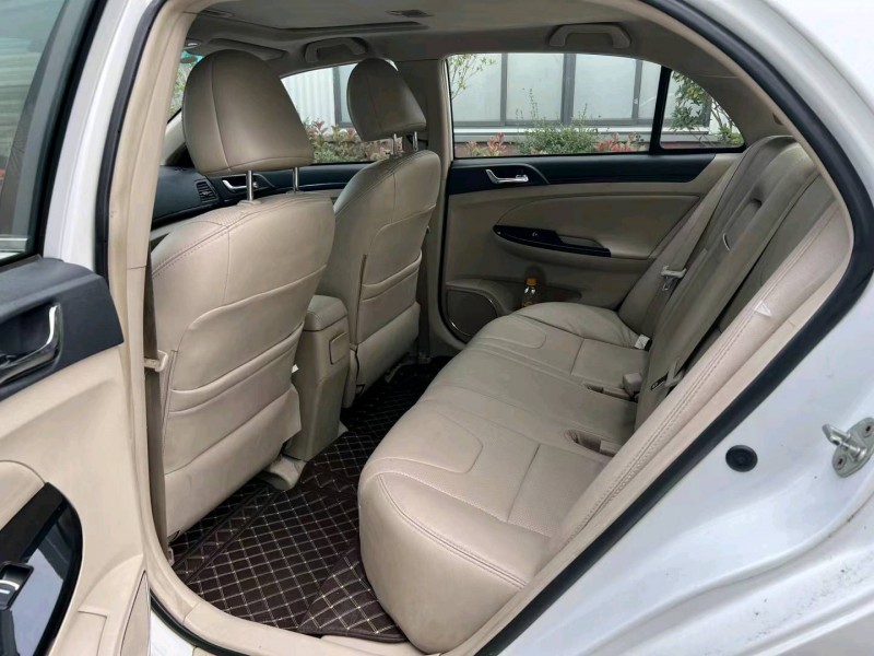 宿迁13年比亚迪速锐5