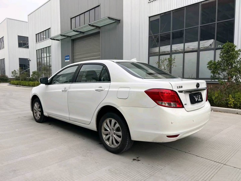 宿迁13年比亚迪速锐8