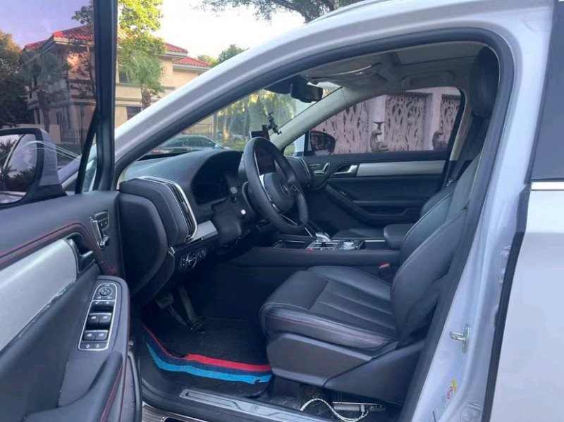 广州18年比亚迪唐8