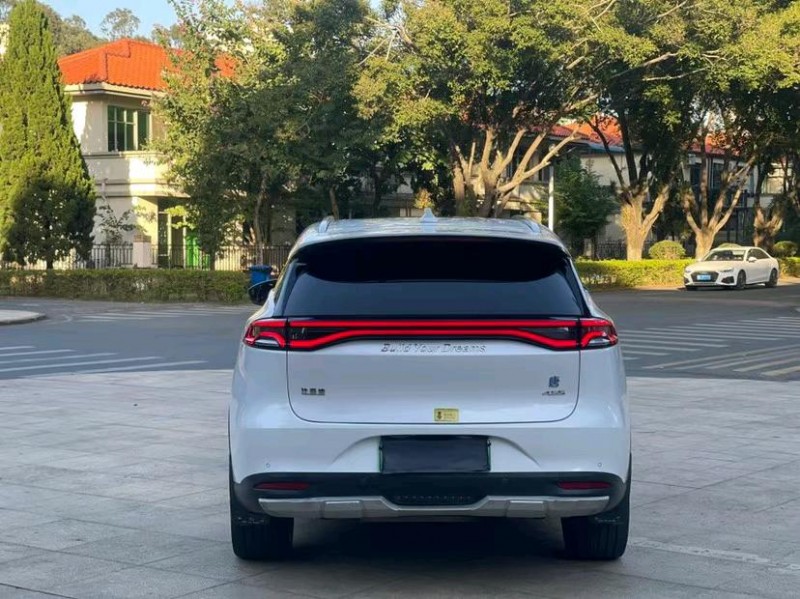 广州18年比亚迪唐9