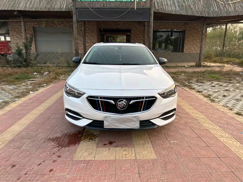 徐州18年别克君威1