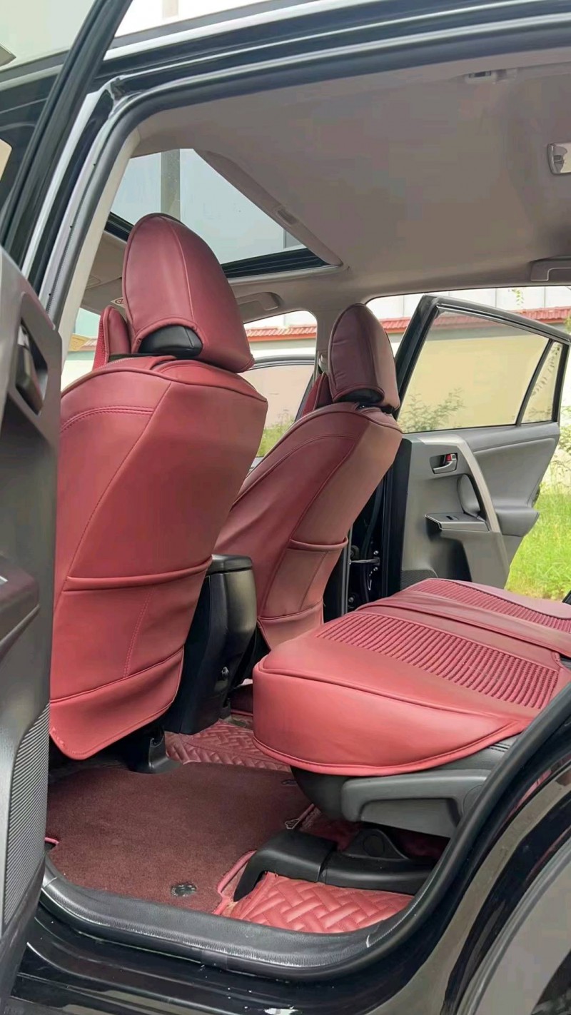 徐州19年丰田RAV44