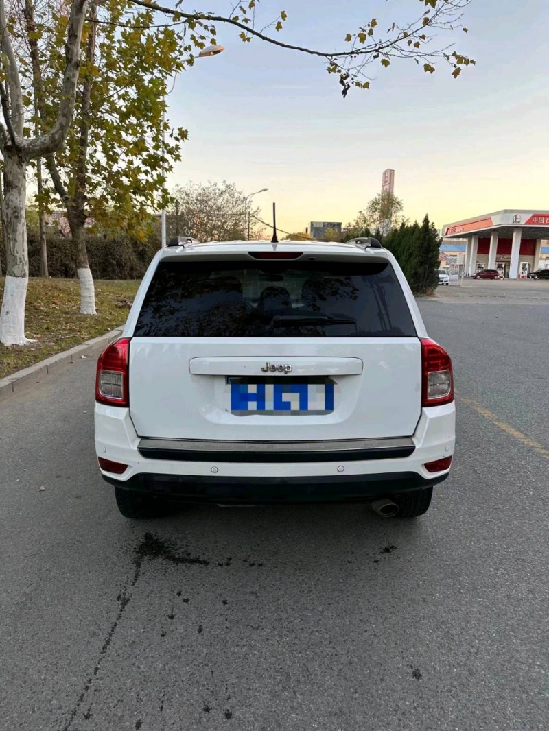 枣庄12年Jeep指南者2