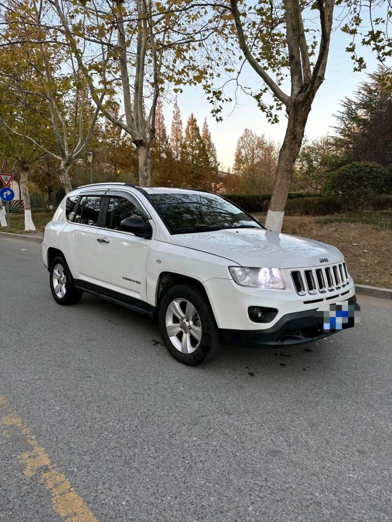 枣庄12年Jeep指南者5