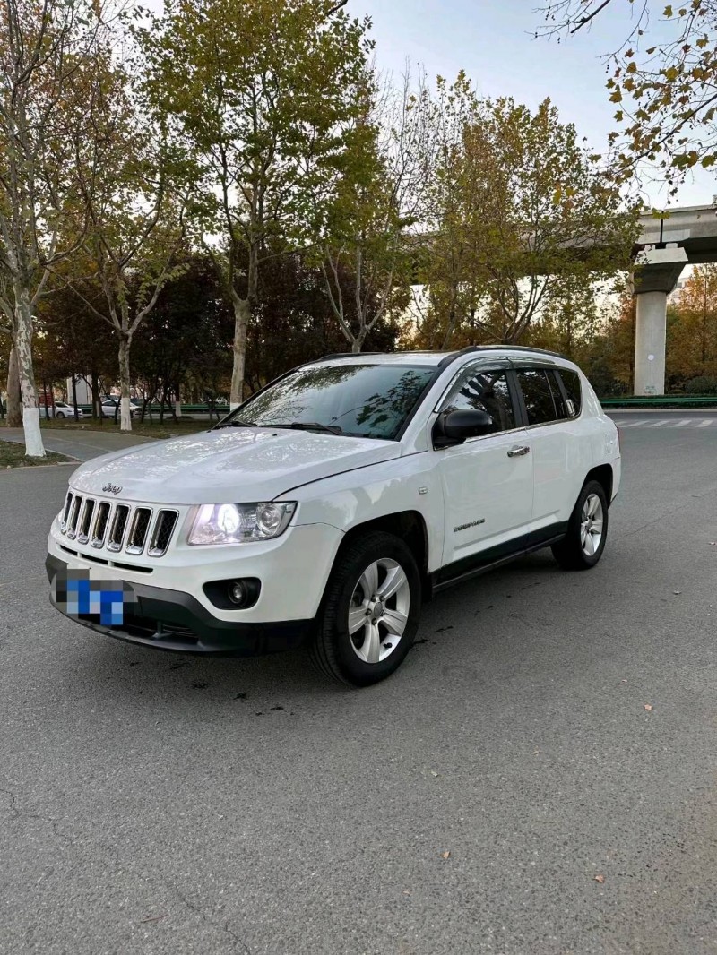 枣庄12年Jeep指南者8