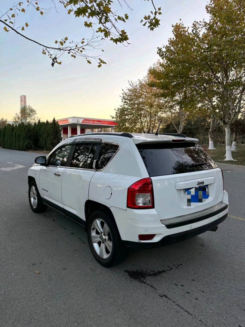 枣庄12年Jeep指南者9