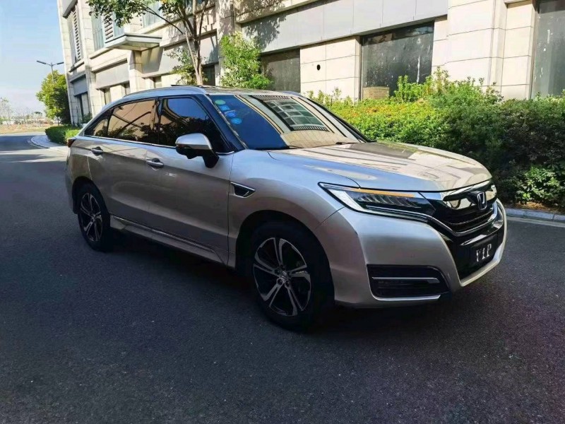 常州18年本田URV8