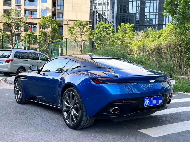 广州18年阿斯顿·马丁DB116