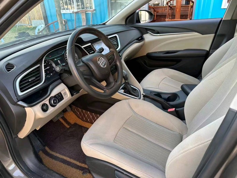 汕头16年别克英朗4