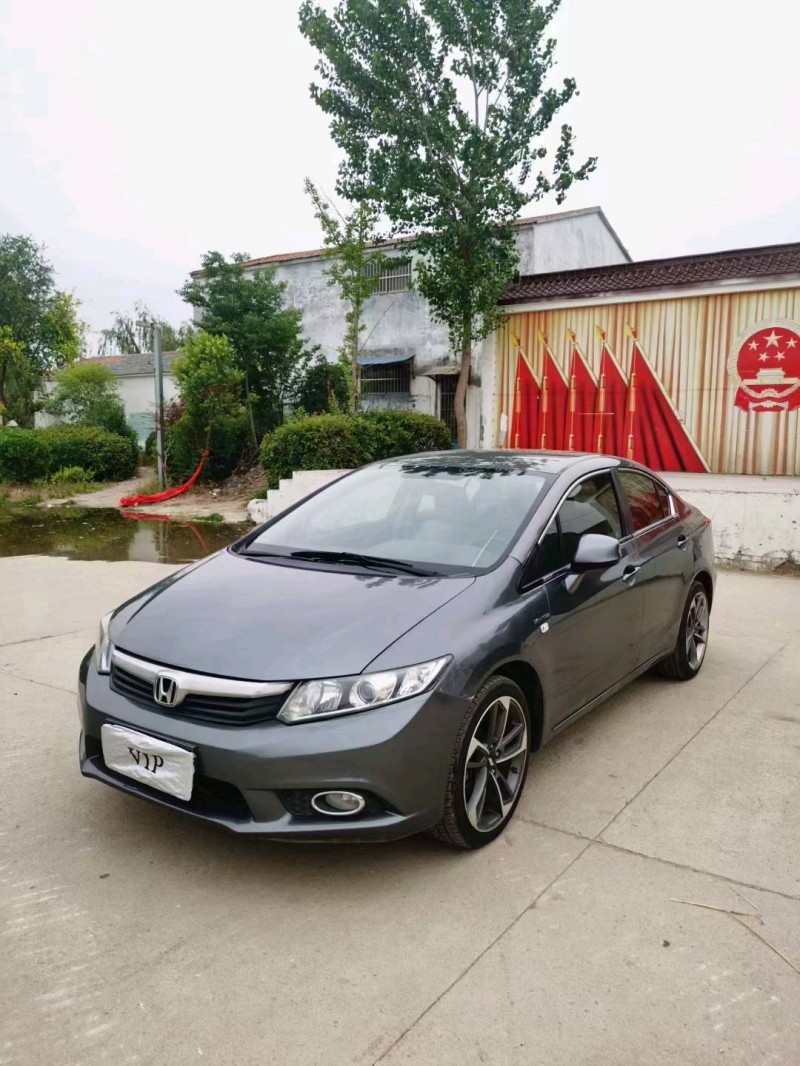 徐州13年本田思域2