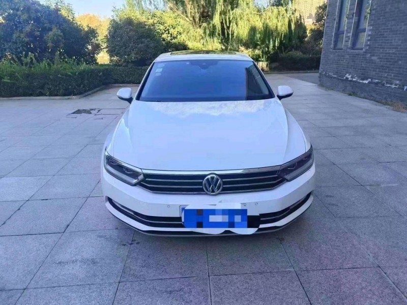 东营16年大众迈腾1