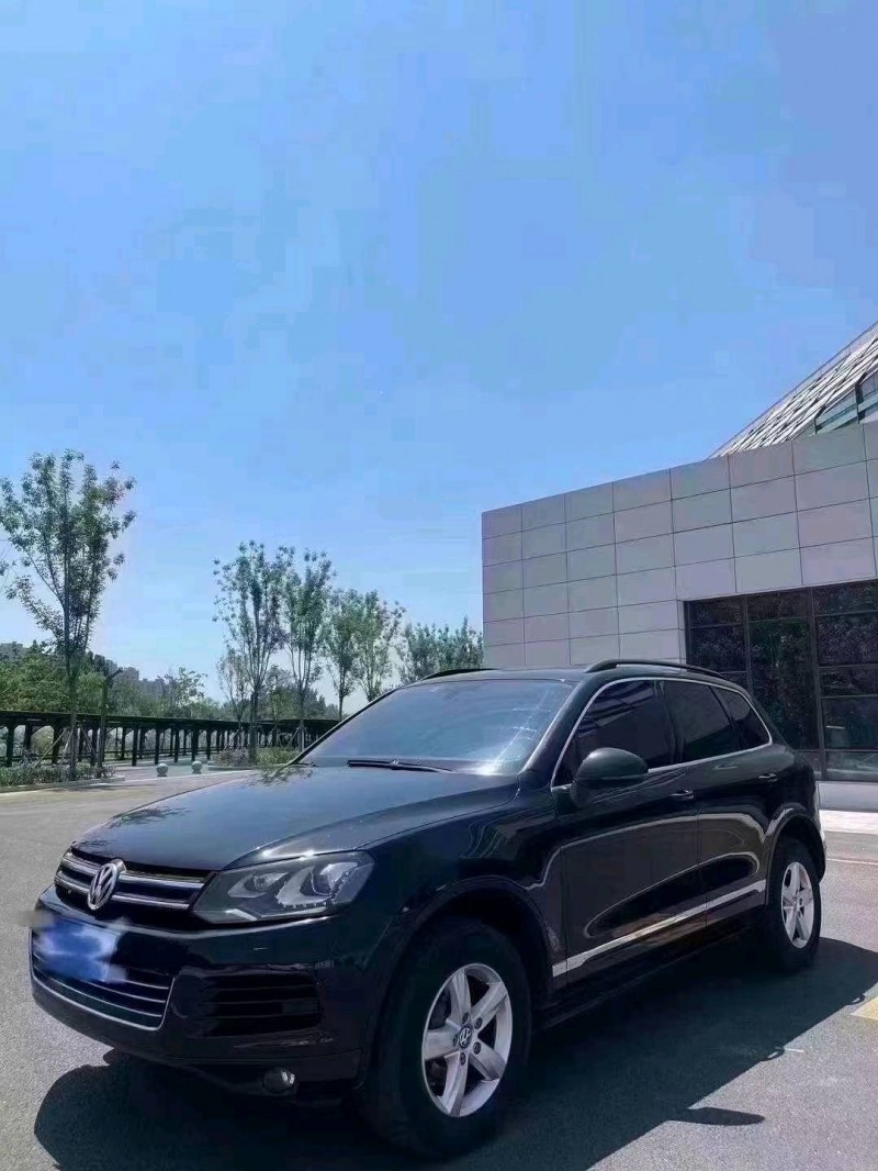 东营15年大众途锐4