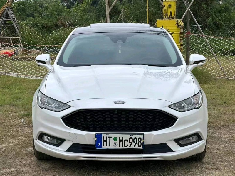 汕头17年福特蒙迪欧1