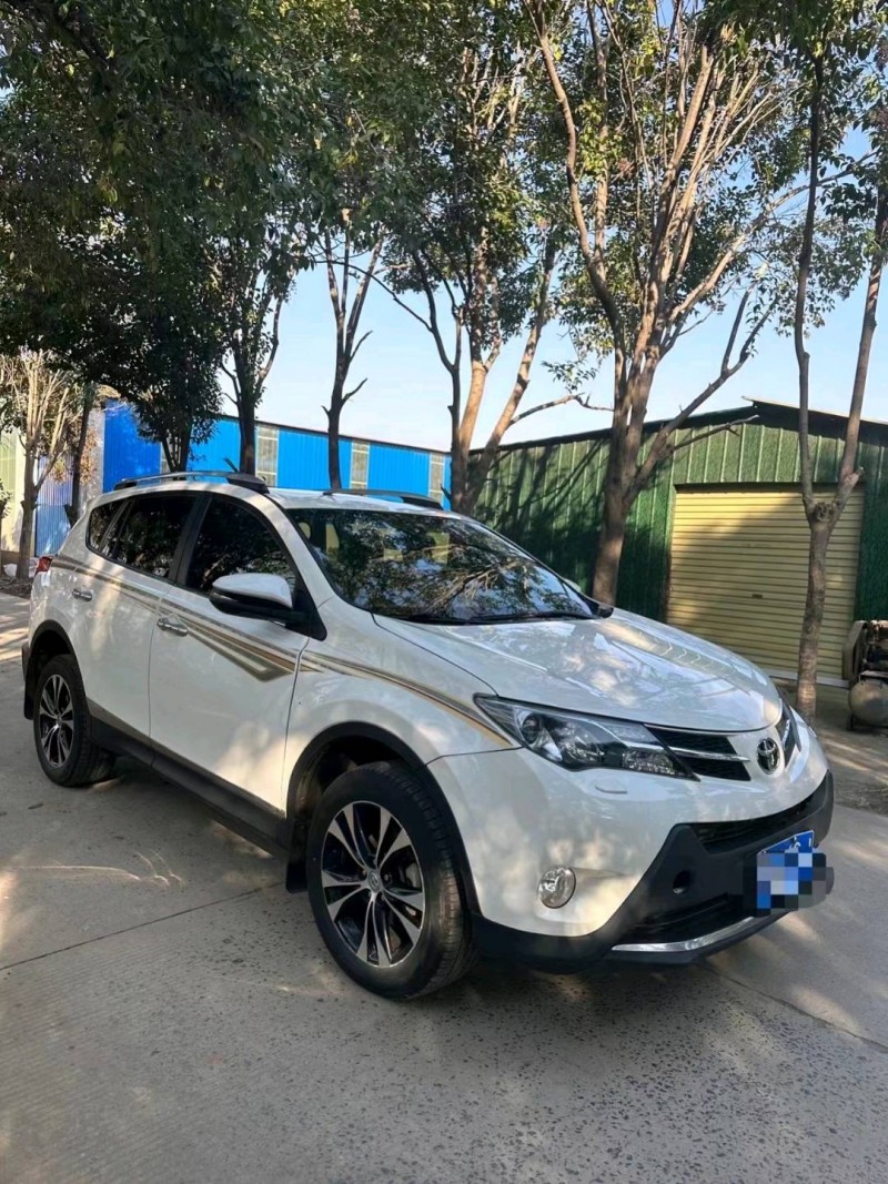 平頂山14年豐田RAV4榮放3
