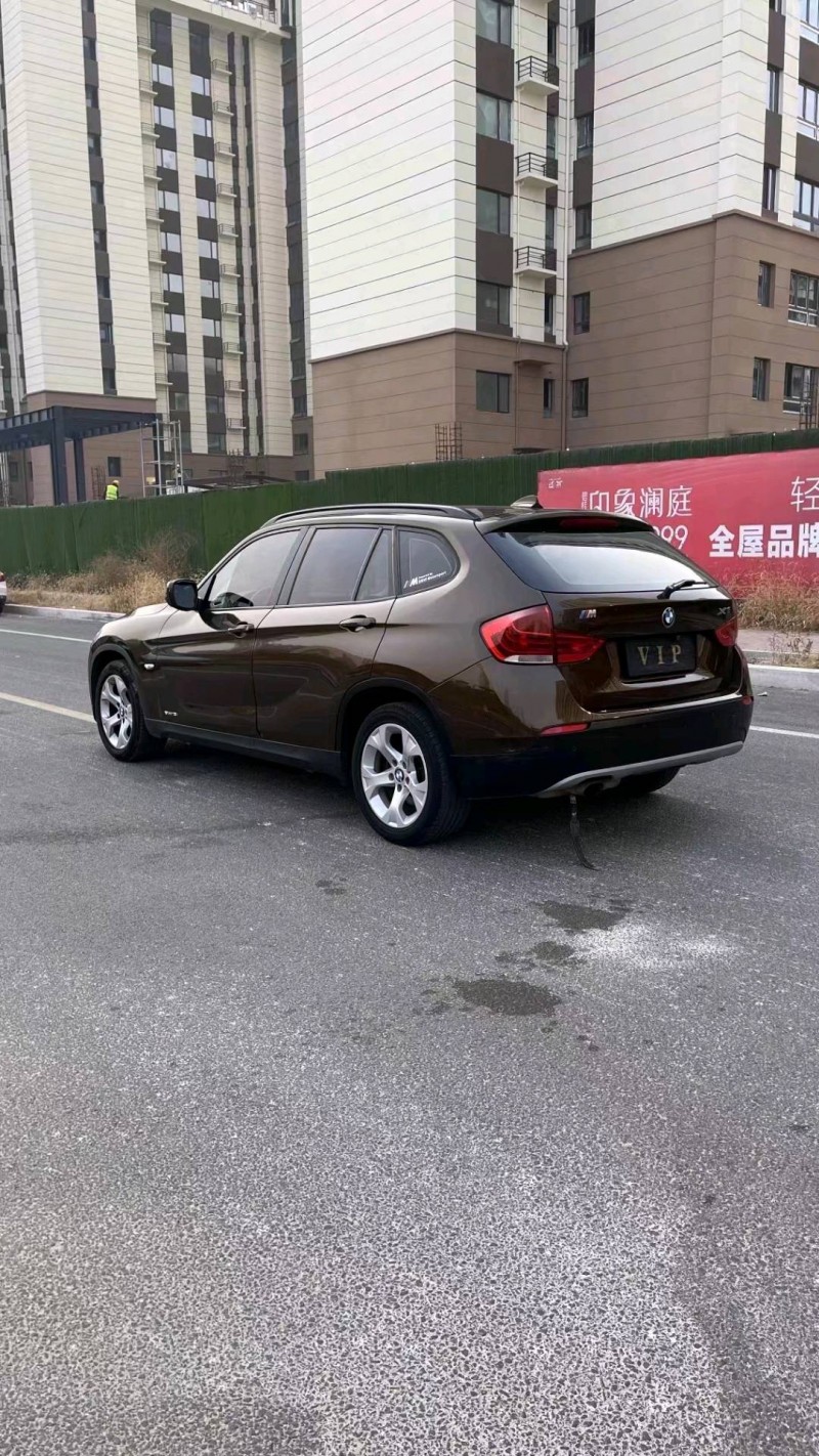 东营11年宝马X17