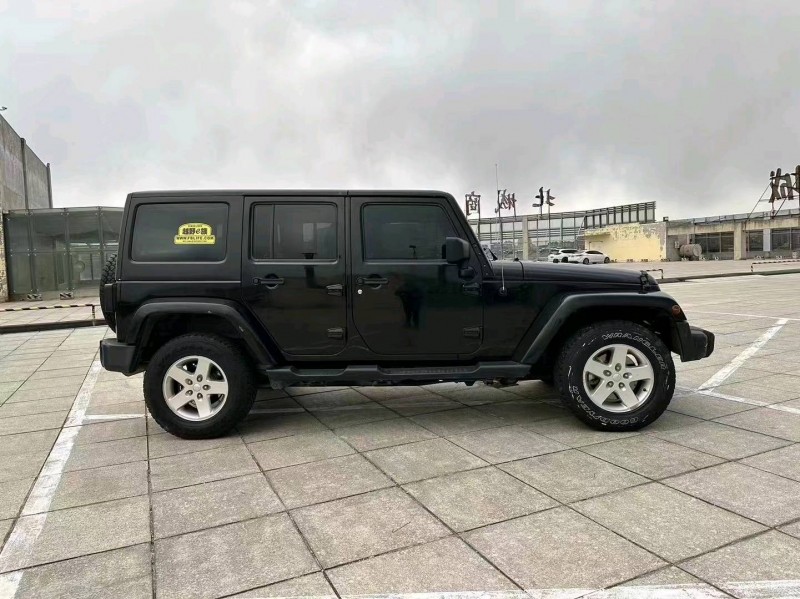 枣庄16年Jeep牧马人5
