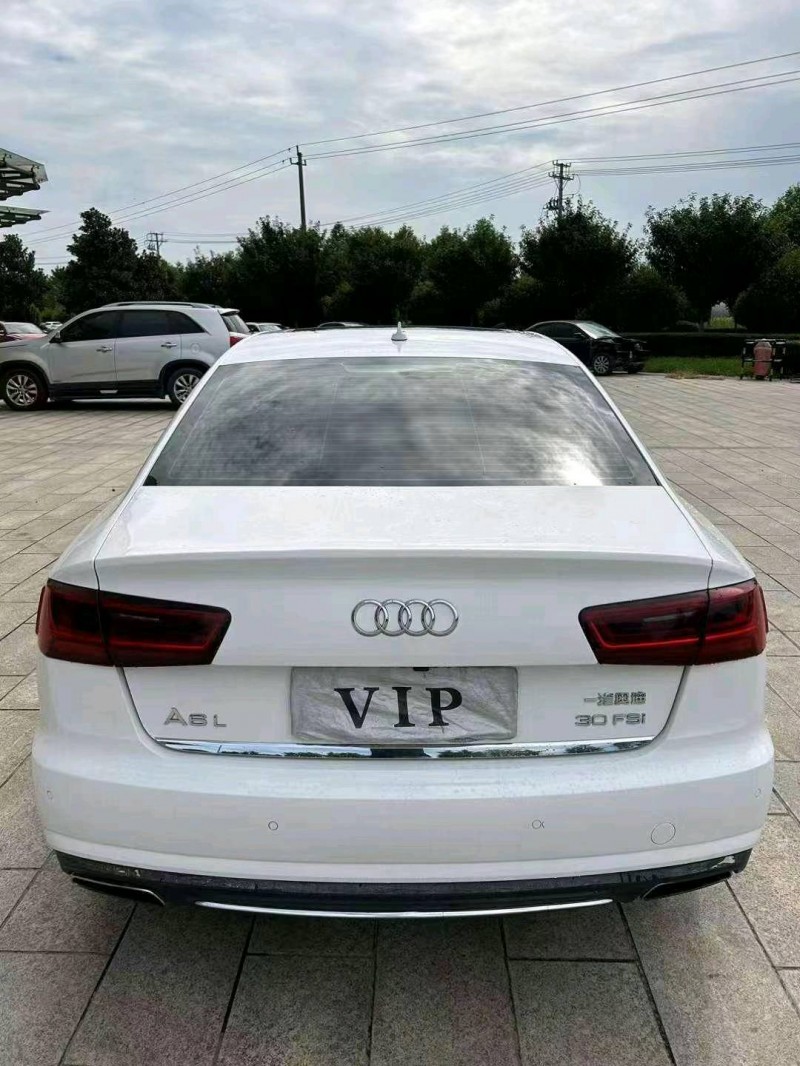 宜昌17年奧迪A6L6
