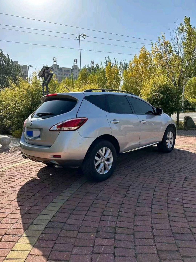 邯郸14年日产楼兰4