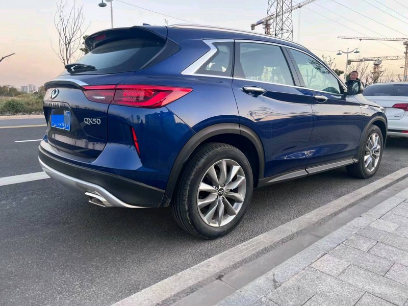苏州23年英菲尼迪QX504