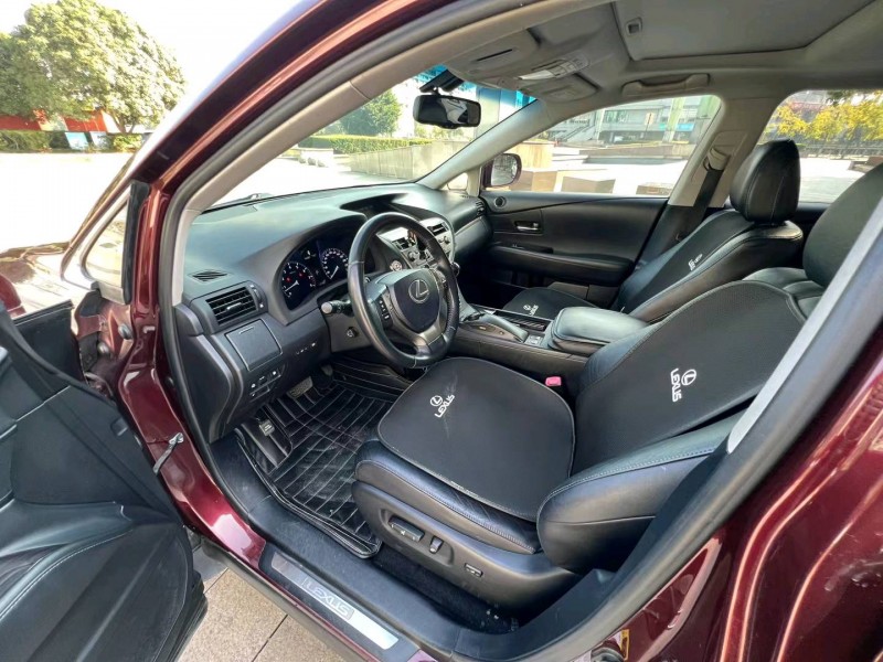 嘉兴13年雷克萨斯RX8